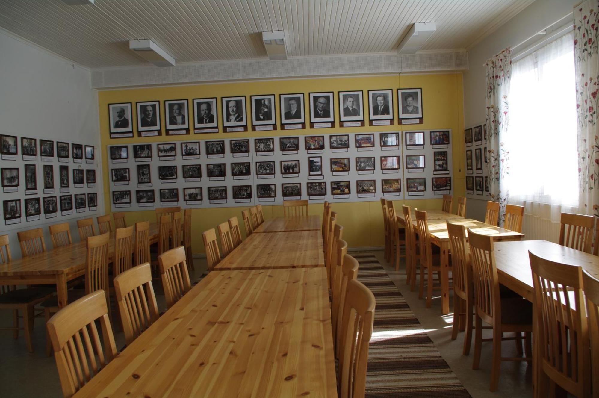 Aneen Loma Vacation And Cottages ปอซิโอ ภายนอก รูปภาพ