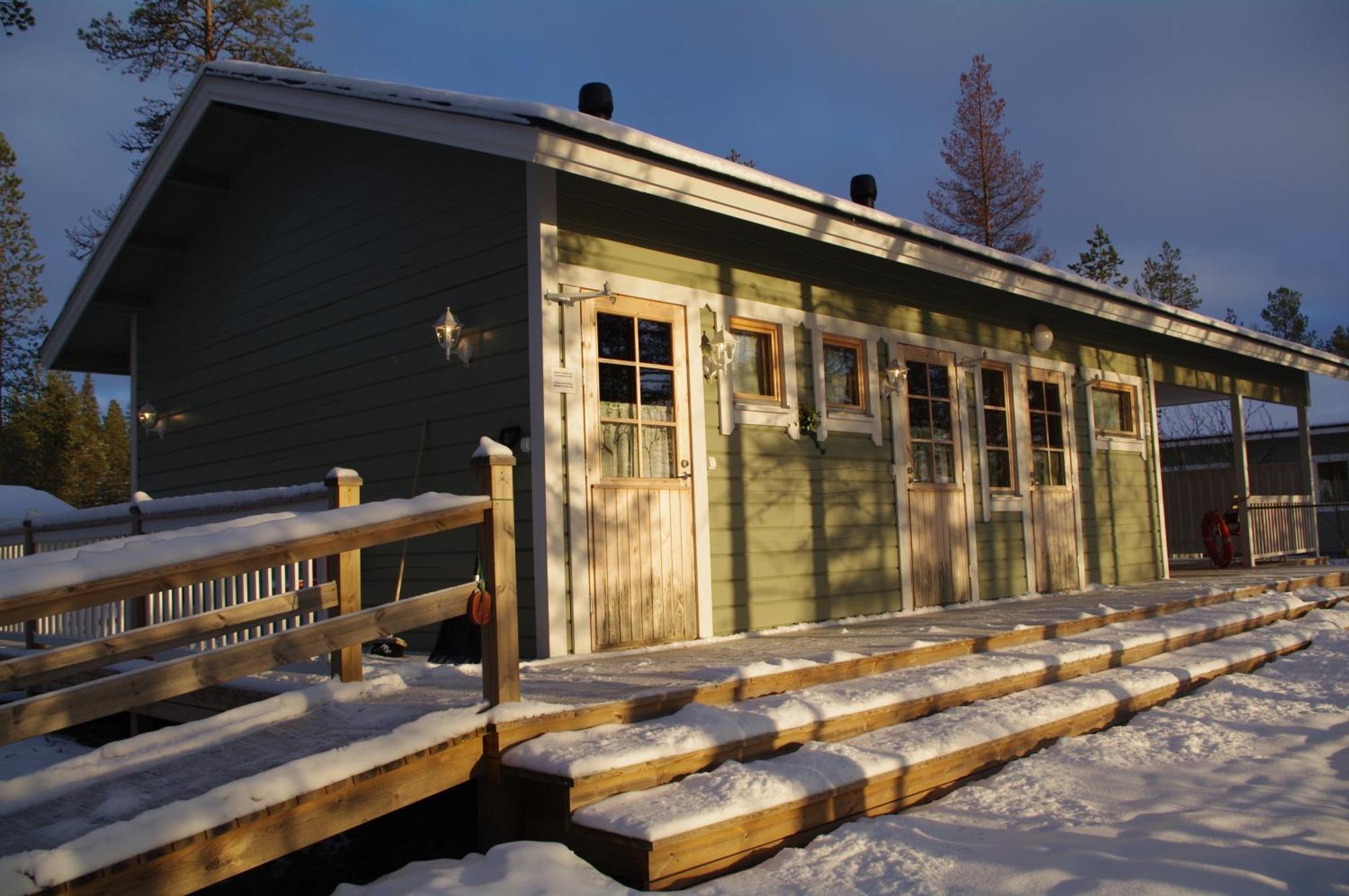 Aneen Loma Vacation And Cottages ปอซิโอ ห้อง รูปภาพ
